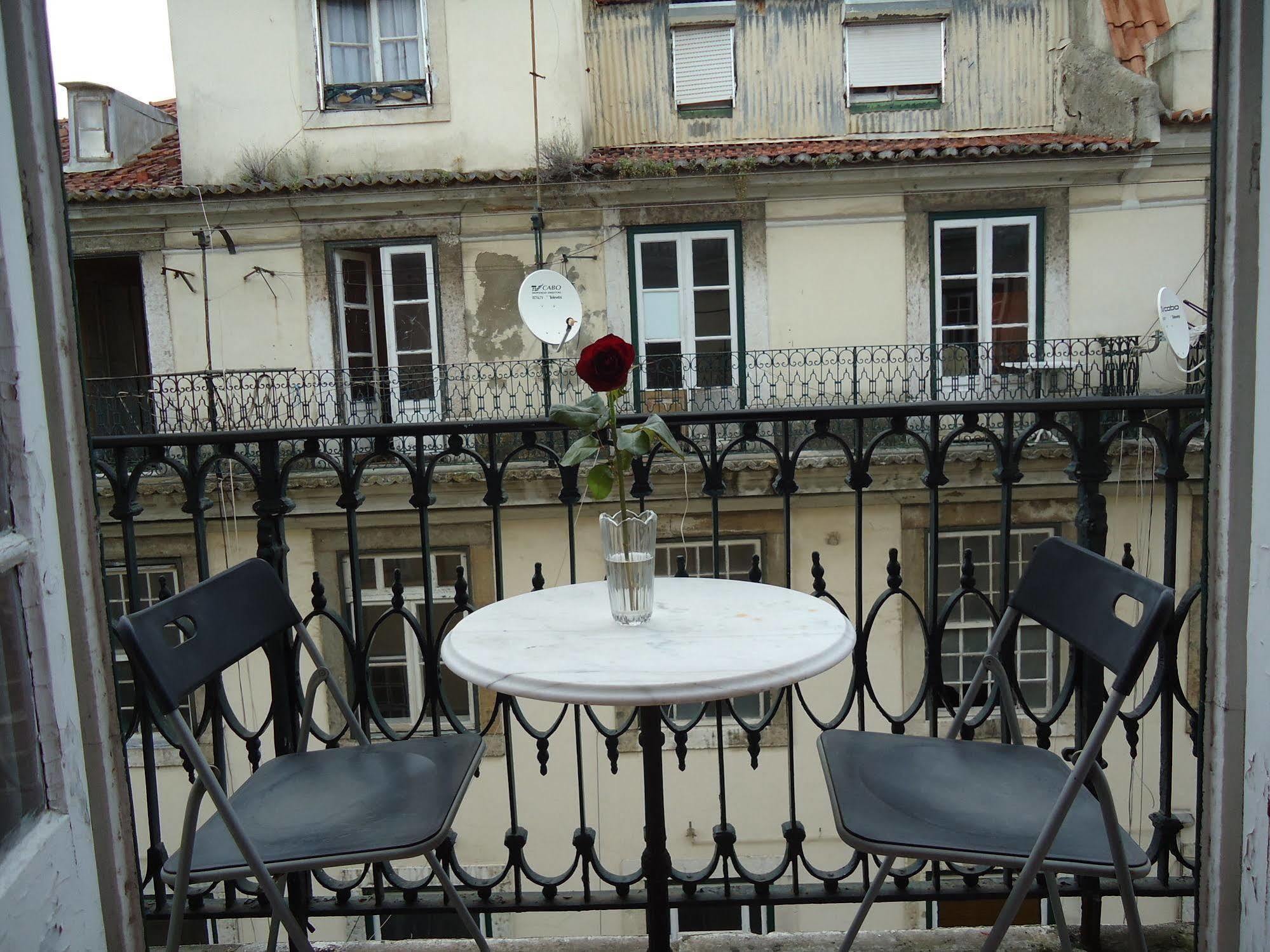 New Aljubarrota Guest House Lissabon Exterior foto